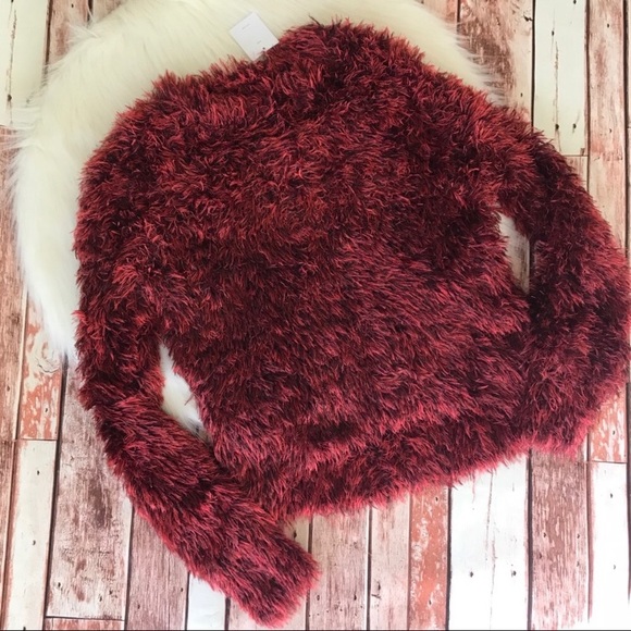 Urban Outfitters Sweater Pullover XS Red NWT - Picture 8 of 8